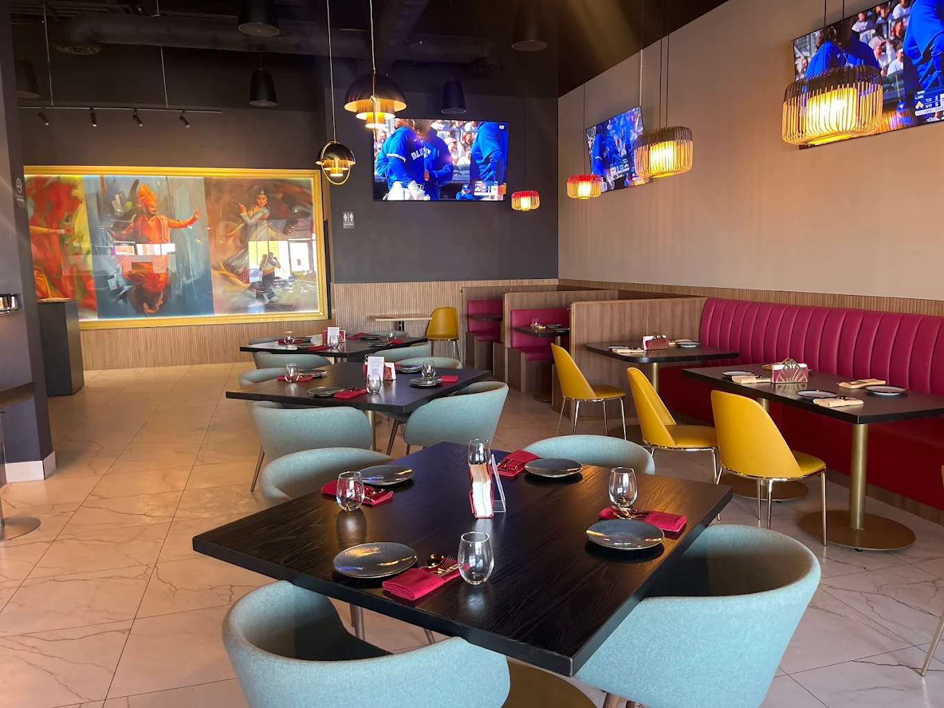 Authentic Indian cuisine at Mezbaan Indian Bistro - Best Indian restaurant in Southwest Edmonton, AB